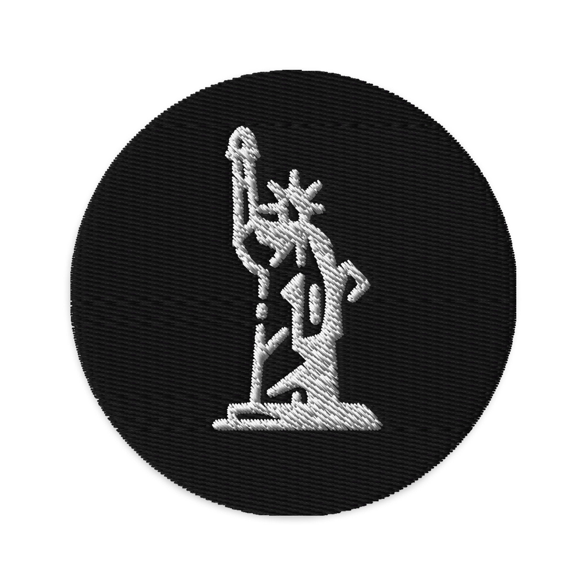 Statue of Liberty Embroidered Patch, 3" Statue of Liberty Embroidery, New York Circular Iron on Patch, Handmade New York Patch