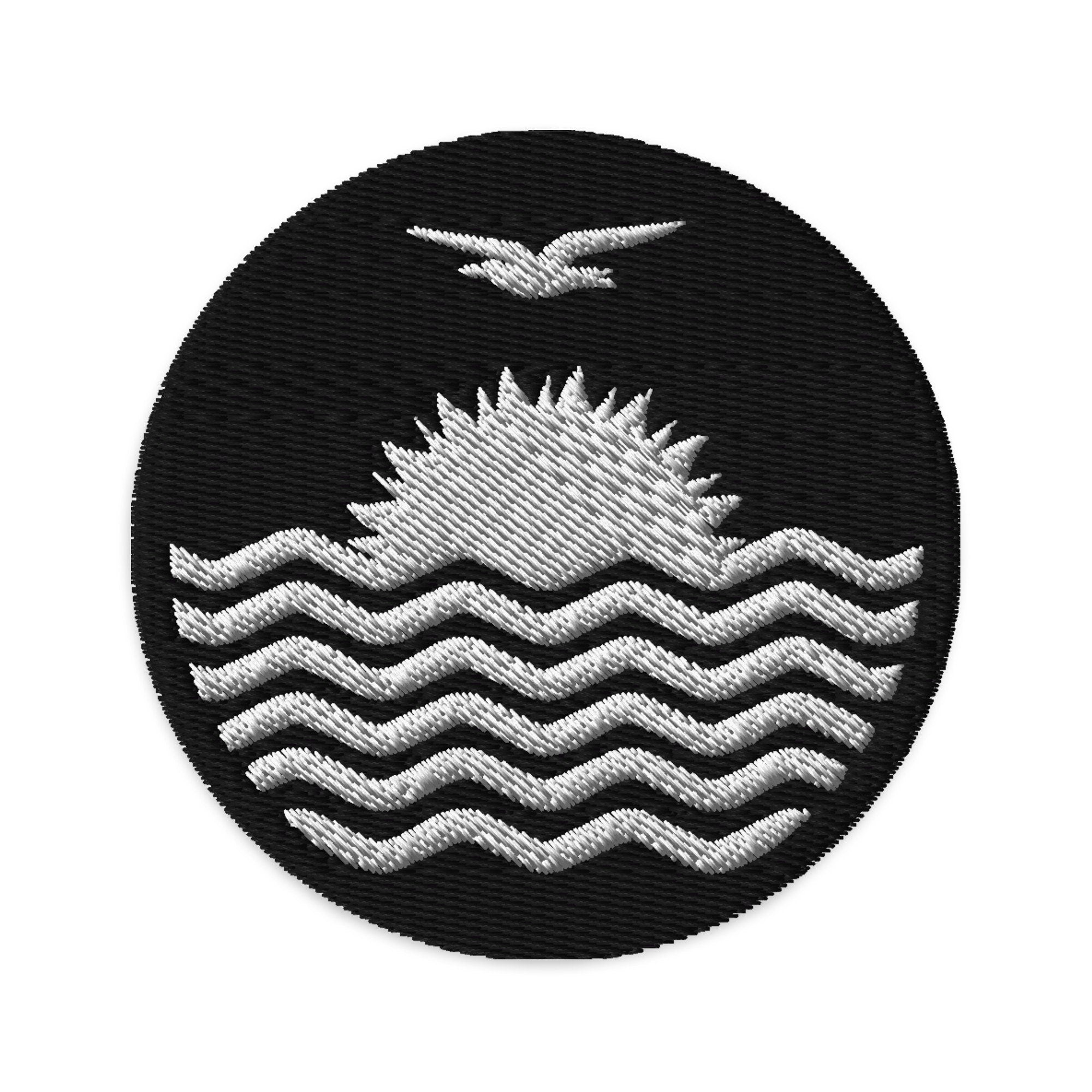 Kiribati Embroidered Patch, 3" Kiribati Flag Patch, Circular Kiribati Patch Embroidery, Iron on/Sew on Patch Embroidery